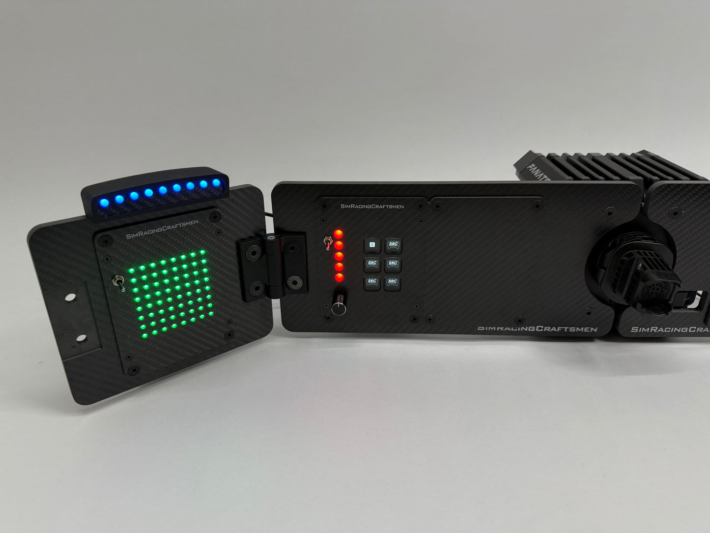 flag module showing green flag while inserted in a modurig setup