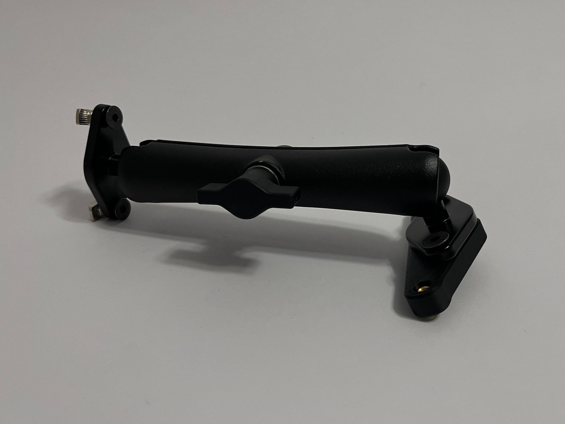 mount laying down with top/bottom mount on white background