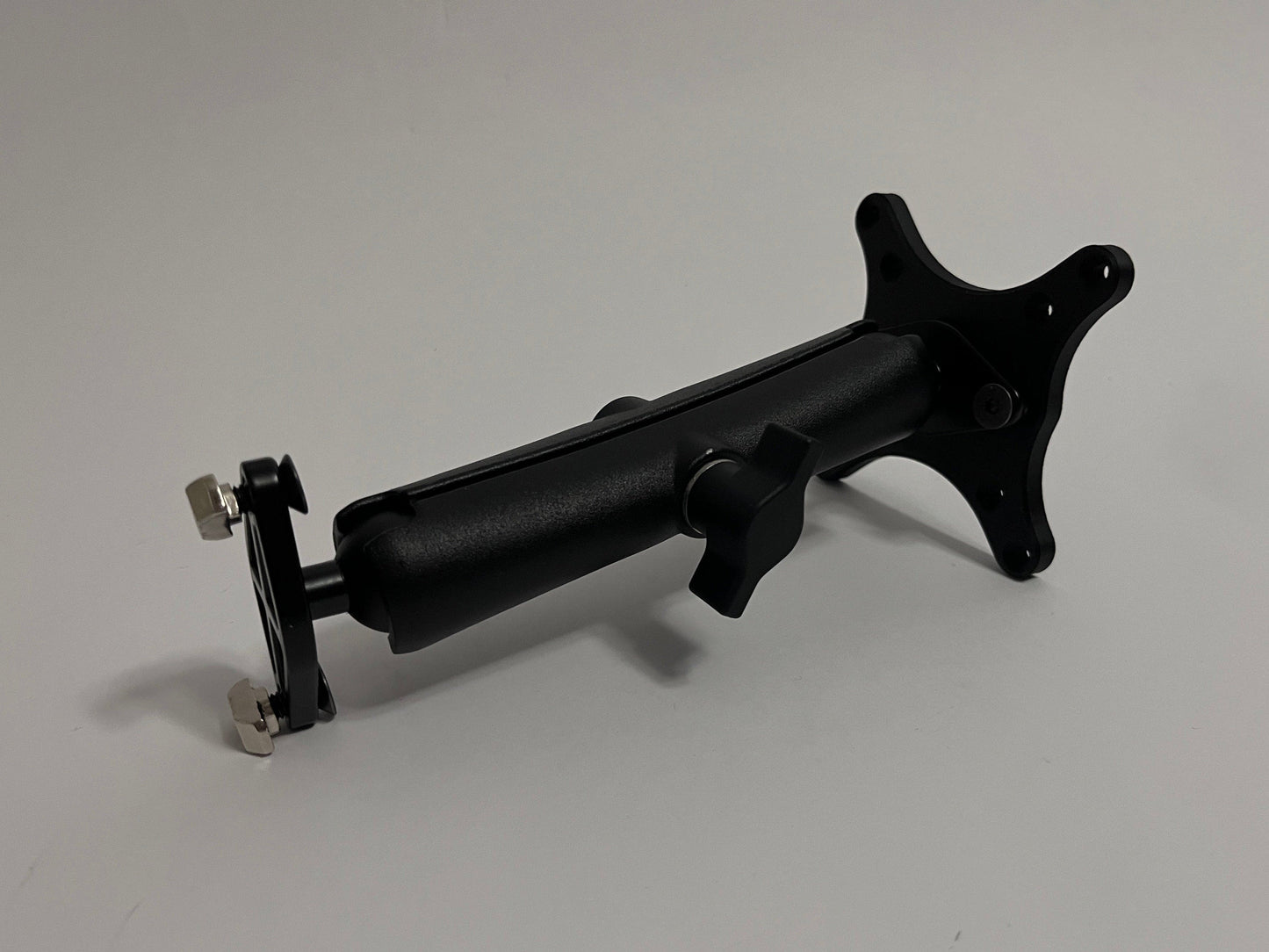 adjustable mounting arm with vesa adapter