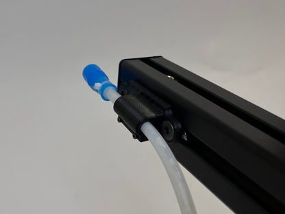 DrinkBox tube snapped to MagMount on 4040 profile
